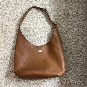 Tory Burch pocket book